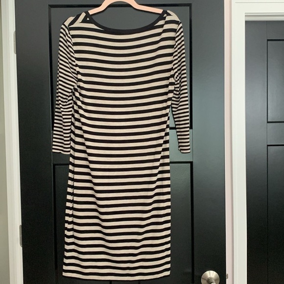 Calvin Klein Tan/Black Striped V-Neck 3/4 Sleeves  T-Shirt Dress. Size 6 - Picture 2 of 9